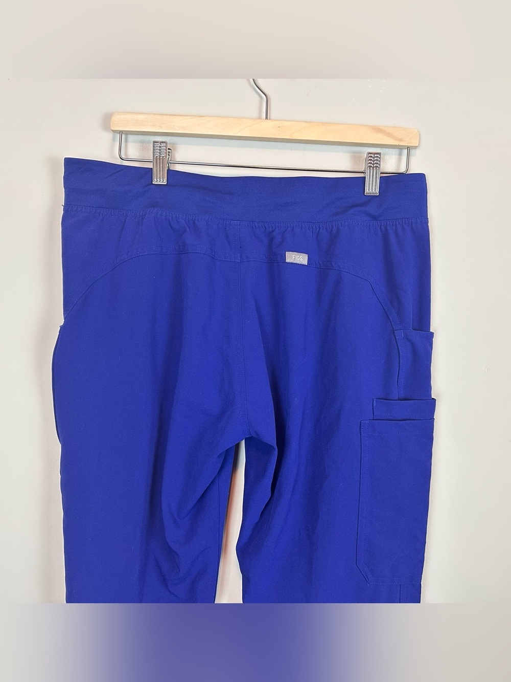 FIGS Kade Cargo Scrub Pants M Tall Royal Blue Straight Leg T21004T - Picture 3 of 11